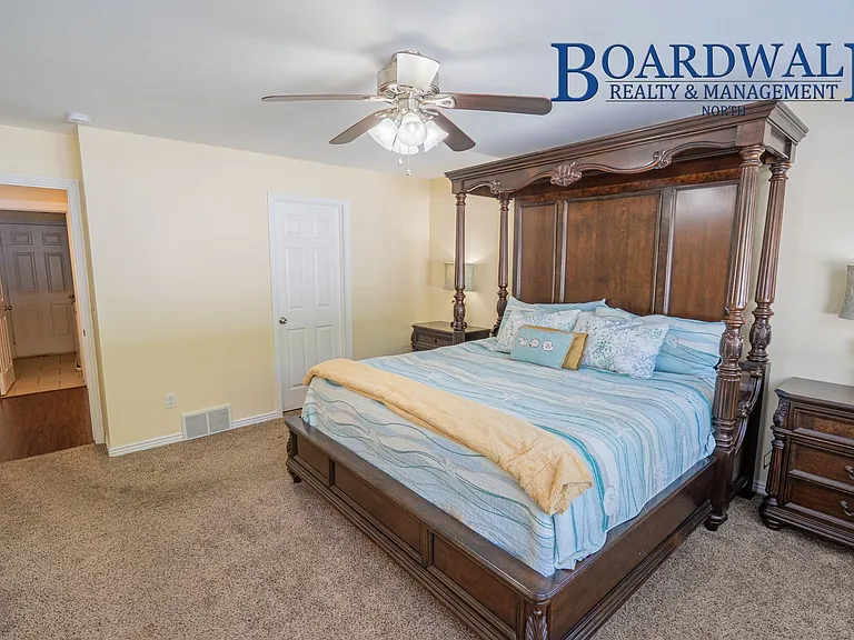 1704 Saint Andrews Dr — Photo 20