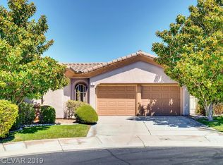 8 Fountainhead Cir, Henderson, NV 89052