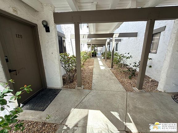 3rd image of 1050 E Ramon Rd Unit 120