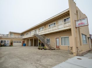 1722 Palmetto Ave, Pacifica, CA 94044