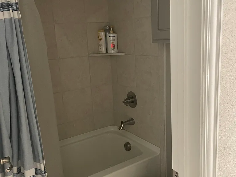 2208 Davenport Dr — Photo 16