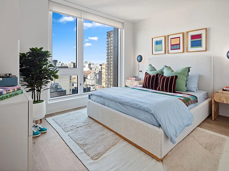 55 Suffolk St #1012 — Photo 3