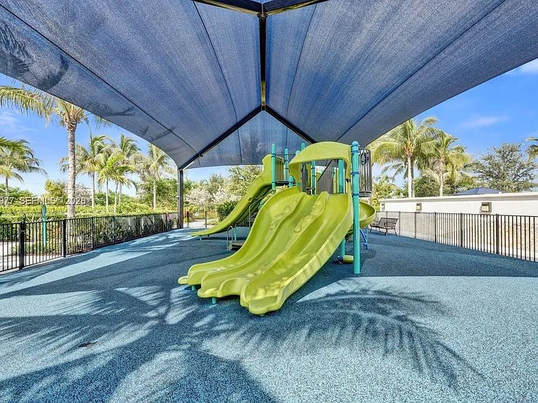 12474 Solana Bay Cir — Photo 89