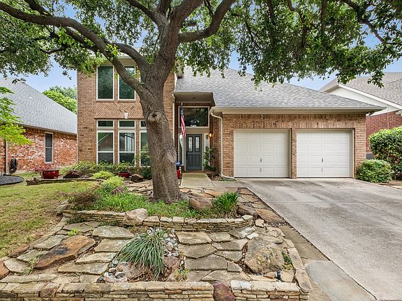 2nd image of 14664 Wayside Ct