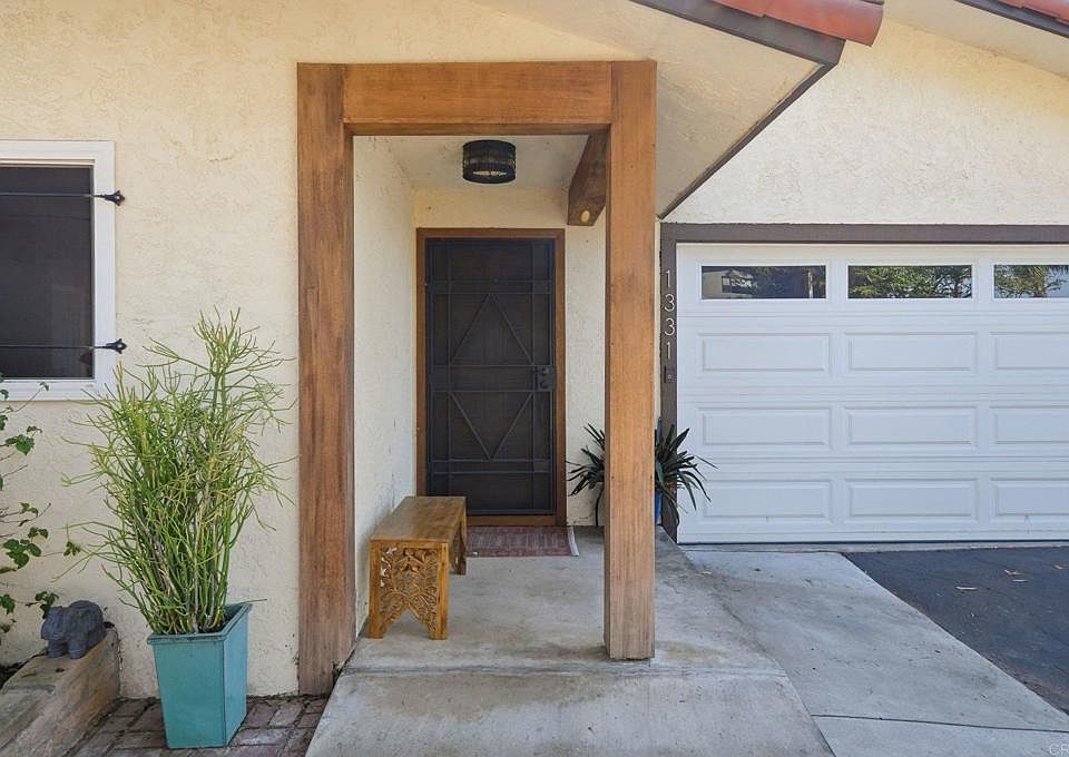 1331 Barbara Dr, Vista, CA 92084 | Zillow