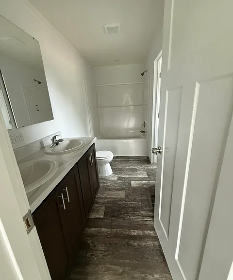 11760 Highway 52 — Photo 12