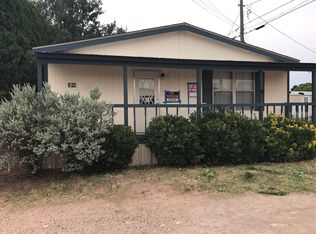 308 SE 10th St, Crane, TX 79731