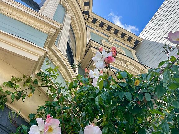 2nd image of 251 Laguna St