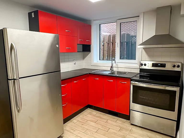 199 Ste Anne Ave — Photo 6