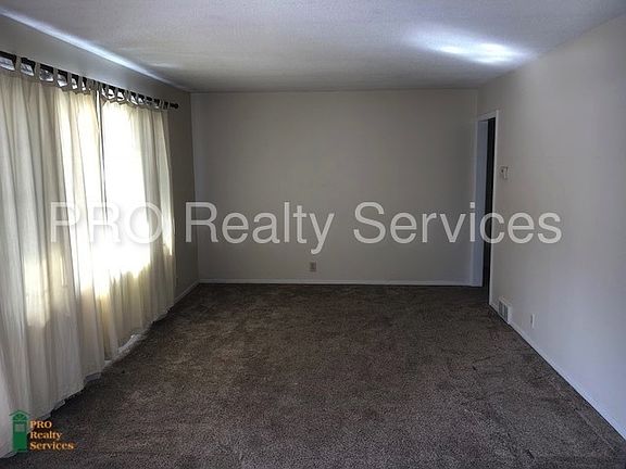 3rd image of 8925 Columbus Ave S