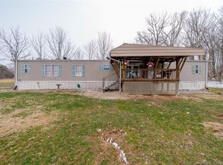 6625 Gunn Rd, Lanesville, IN 47136