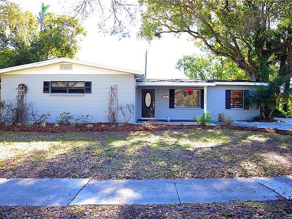 2nd image of 10703 Lake Carroll Way