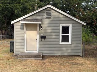 211 N Indianola St, Pryor, OK 74361