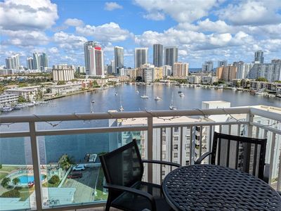 437 Golden Isles Dr APT 15F, Hallandale, FL, 33009