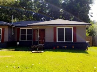 714 Cunningham St, Gainesville, TX 76240