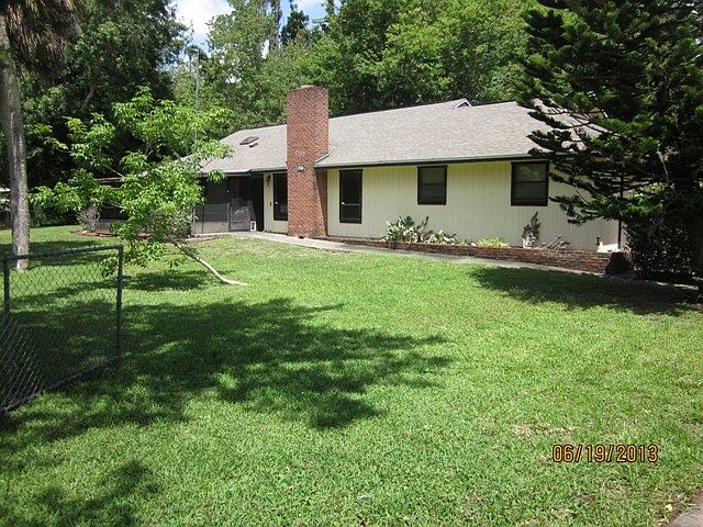 1st image of 691 Calle Grande St