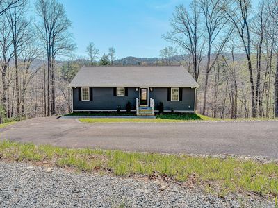 7175 Boones Trl, Boones Mill, VA, 24065