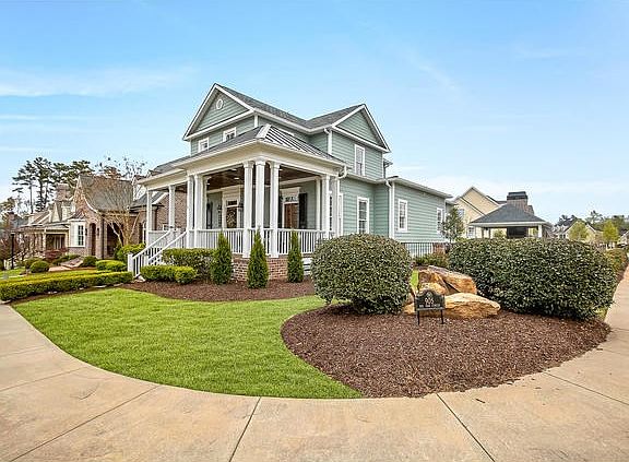 3rd image of 905 Big Oak Cir