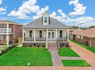 8291 Patricia St, Chalmette, LA 70043