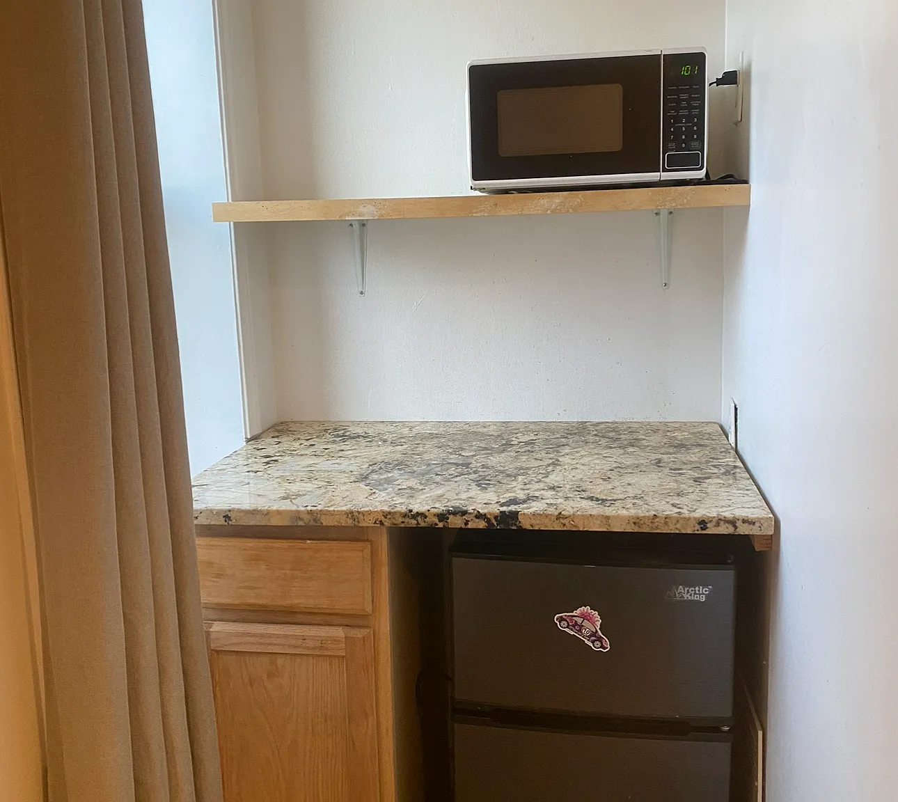 Studio, 180 sqft, $750 — Photo 2