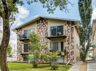 The Townhouse, Camrose, AB T4V 1J7