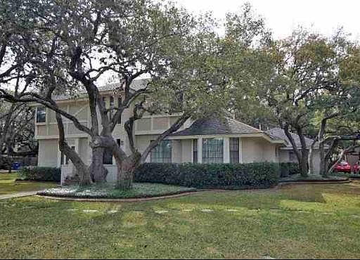 2nd image of 106 W MOSSY CUP LANE