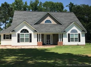 162 Schmidt Ln, Lumber Bridge, NC 28357