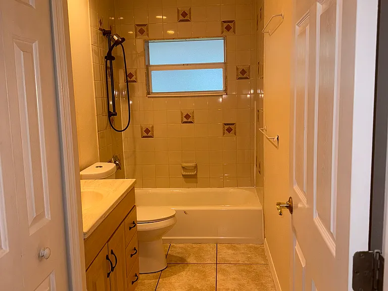 11033 Reims Ave #B — Photo 19