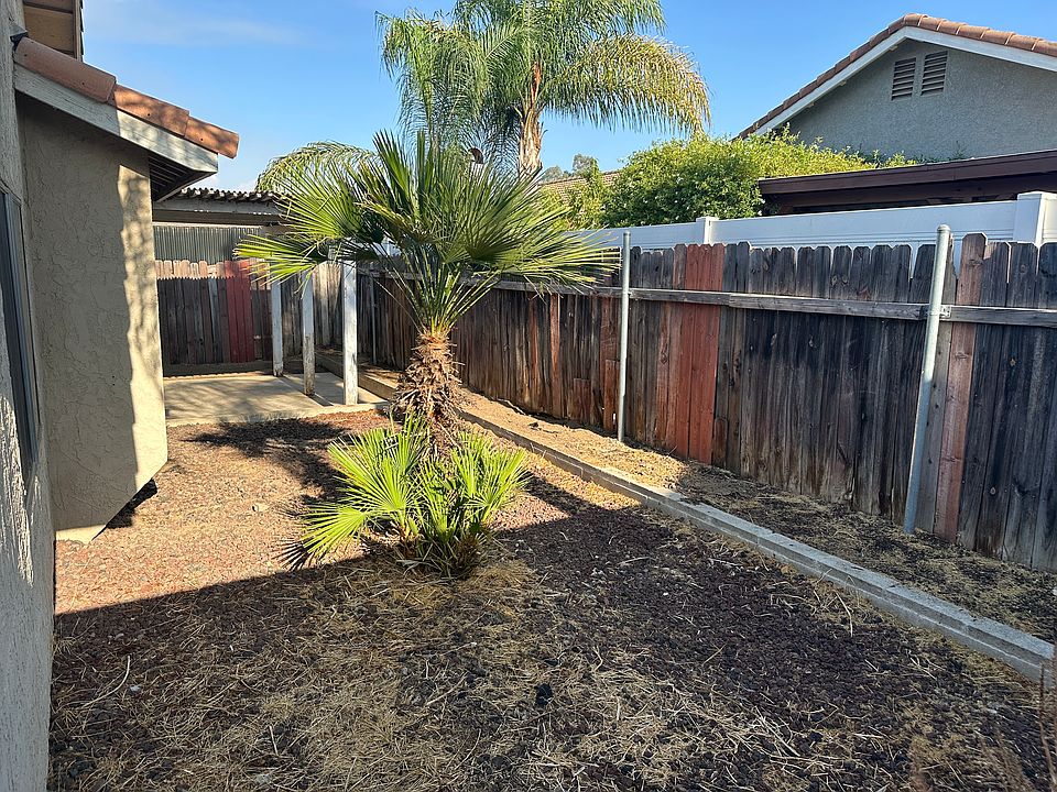 2nd image of 371 Red Maple Pl