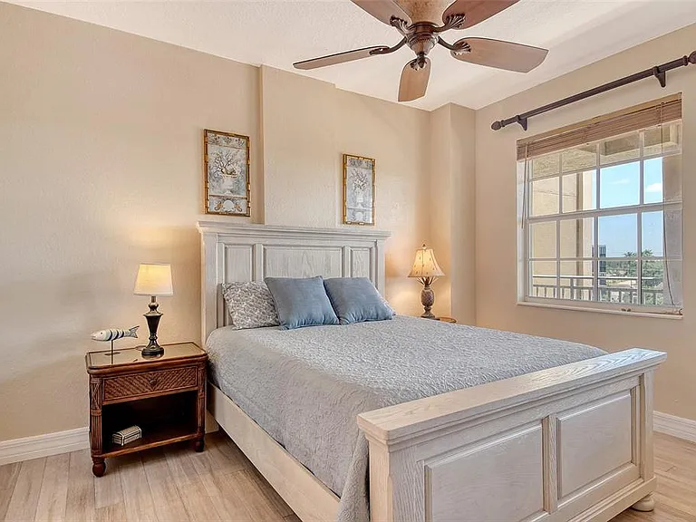 5100 Jessie Harbor Dr #504 — Photo 41