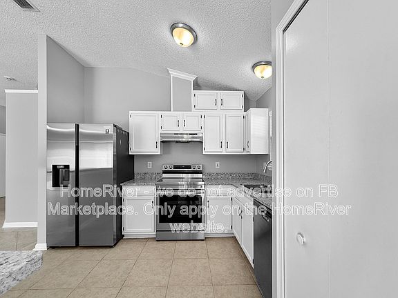 5th image of 3351 Yucatan Pl