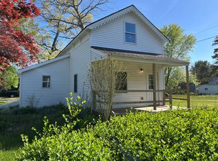 1634 Railroad Ave, Holbrook, NY 11741