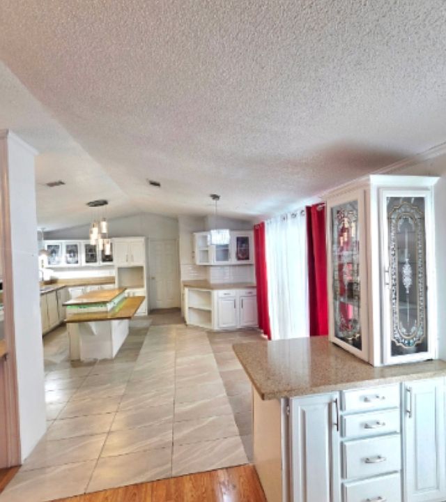 1st image of 315 Forest Creek Rd