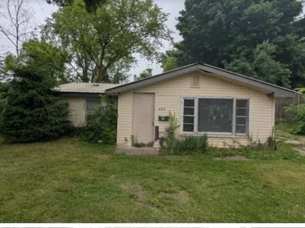 225 Valley Ave, Alma, MI 48801