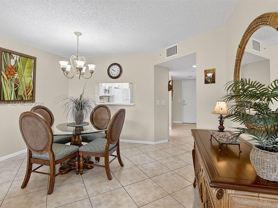 1st image of 1651 SW 127th Ave APT 305A