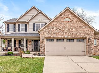 11789 Langham Crescent Ct, Fishers, IN 46037