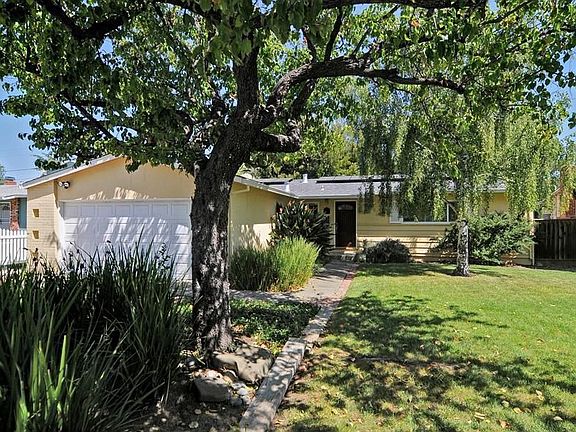 3rd image of 1101 Boise Dr