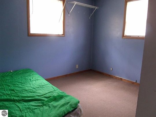 4th image of 2413 Karen Dr