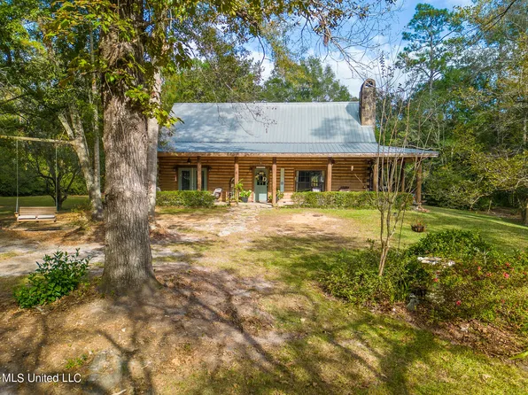 19056 Old Joe Moran Rd, Kiln, MS 39556