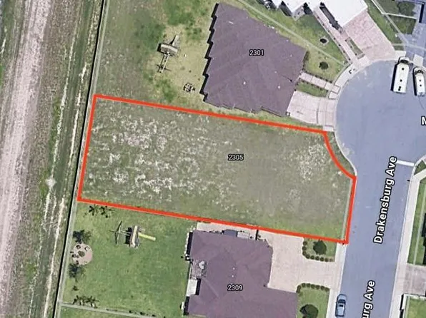 2305 Drakensburg Ave, Edinburg, TX 78539