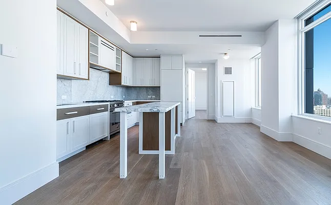 Rented by Nami New York Property LLC | media 5