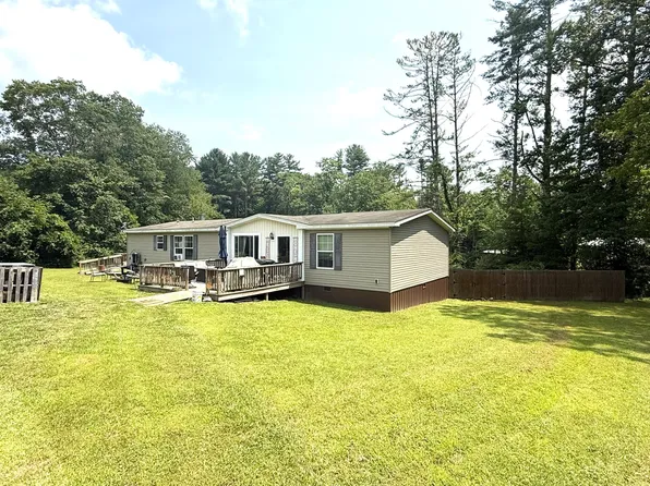 1622 Moncove Lake Access Rd, Gap Mills, WV 24941
