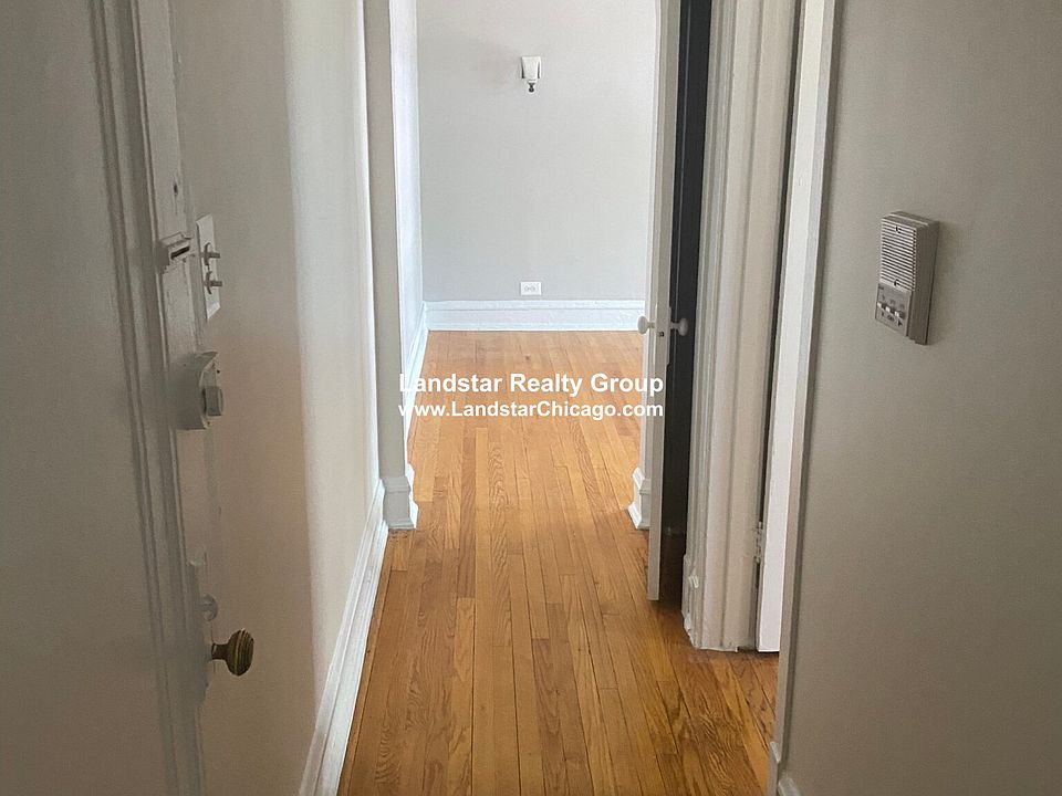 1st image of 6364 N Hermitage Ave #2