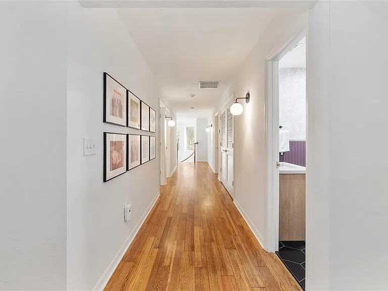 11121 NW 15th Pl — Photo 28
