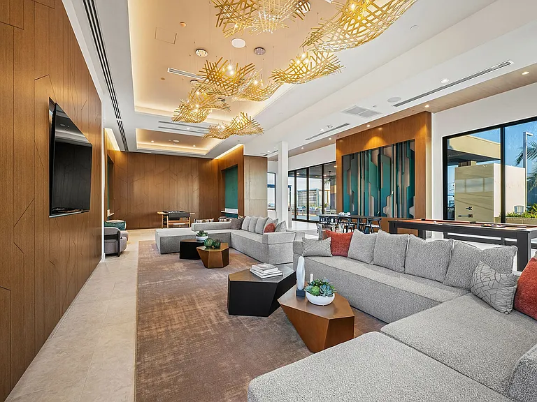Rooftop Clubroom