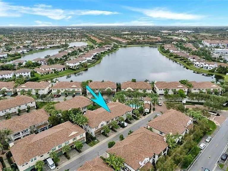 2930 Cascada Isles Way — Photo 21