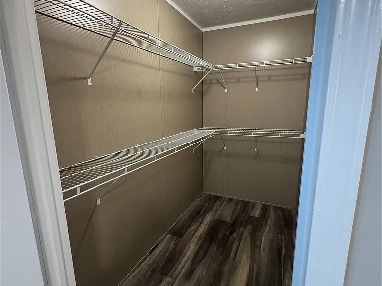 The Waverly — Photo 15