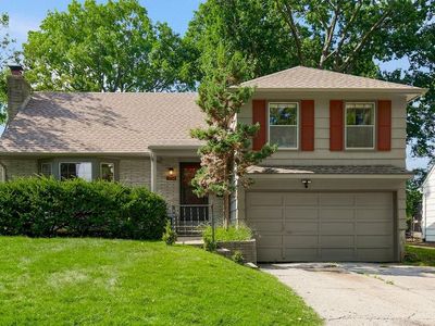 3718 W 52nd Ter, Roeland Park, KS, 66205
