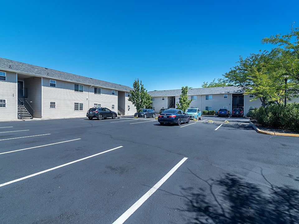 Parking Lot