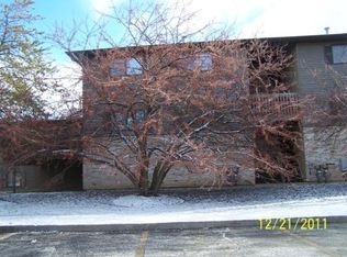 1820 W Highland Ave #1820, Elgin, IL 60123